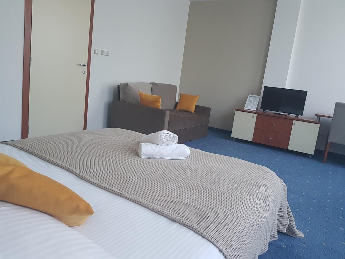 Hotel City Prnjavor Zewnętrze zdjęcie