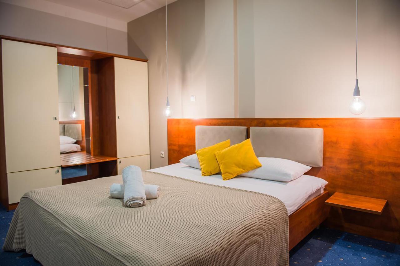 Hotel City Prnjavor Zewnętrze zdjęcie